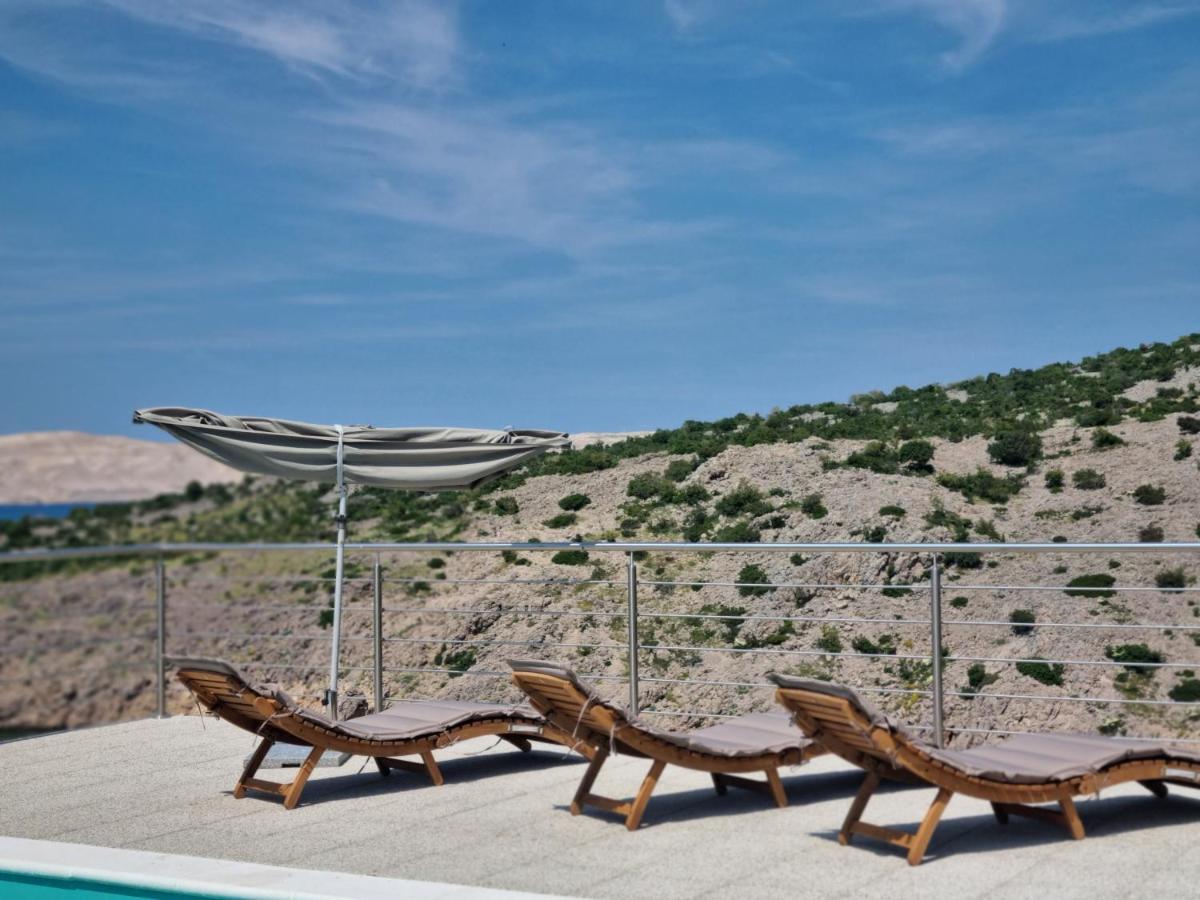 Rosemary Resort 策萨利卡 外观 照片