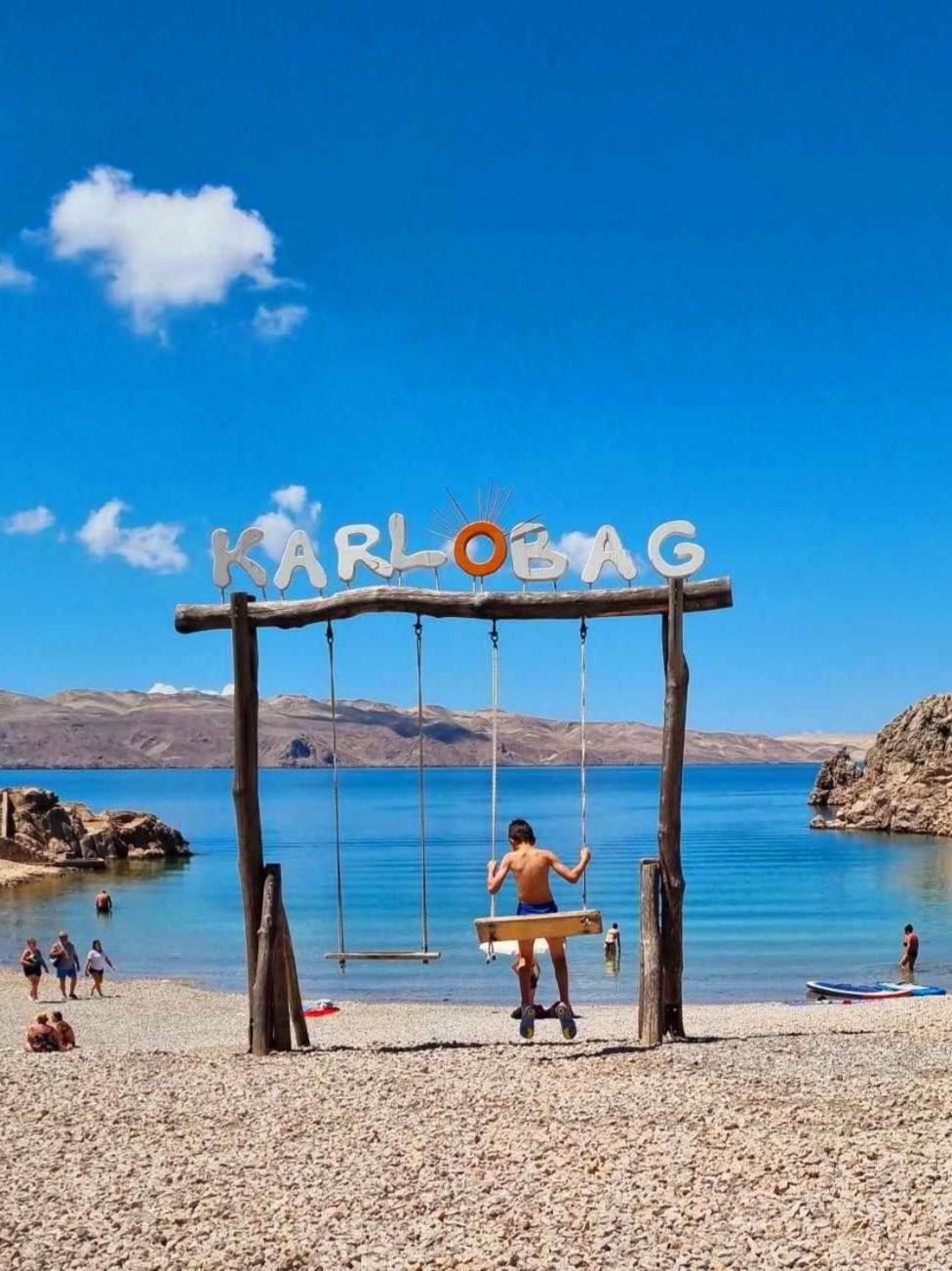 Rosemary Resort 策萨利卡 外观 照片